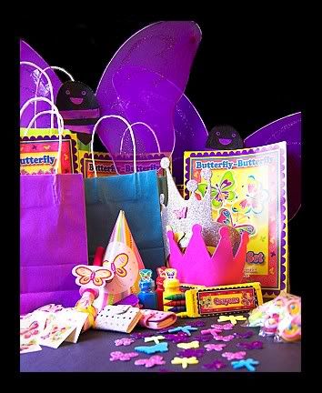 http://i677.photobucket.com/albums/vv135/HuginnMuninnandMe/birthdayc.jpg